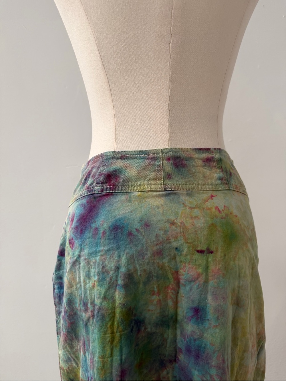Vintage Tie-Dye Tiered Maxi Skirt - Green & Purple - Picture 4 of 6